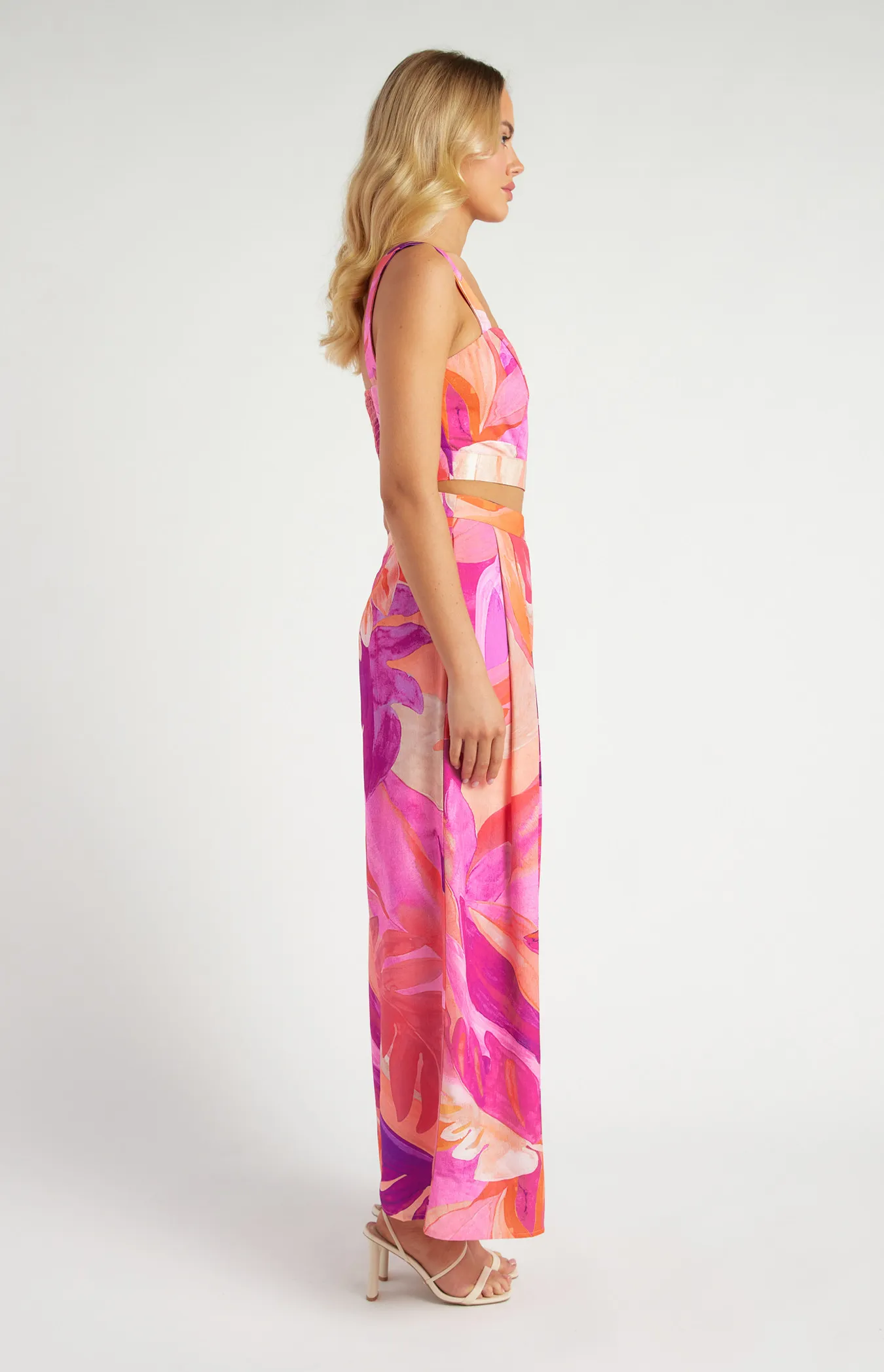 Abstract Leaf Print Top and Pleated Pants Set