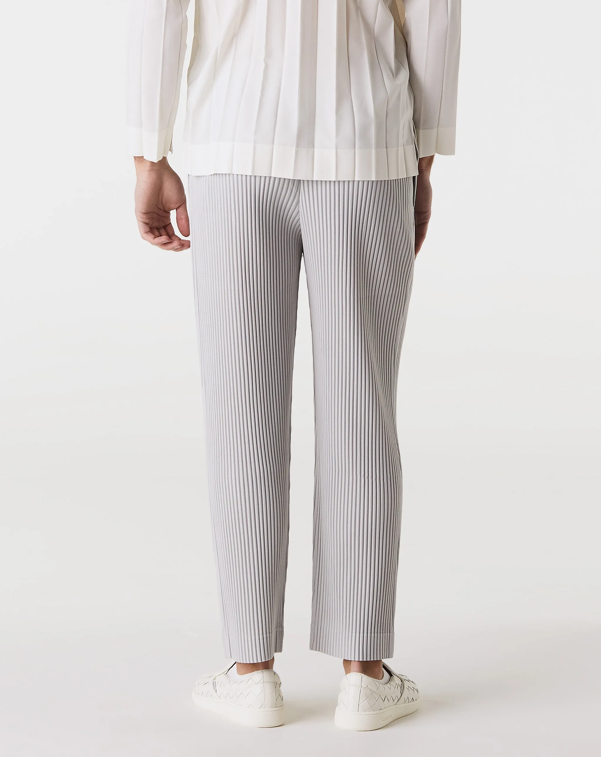 Basic Pleated Pants