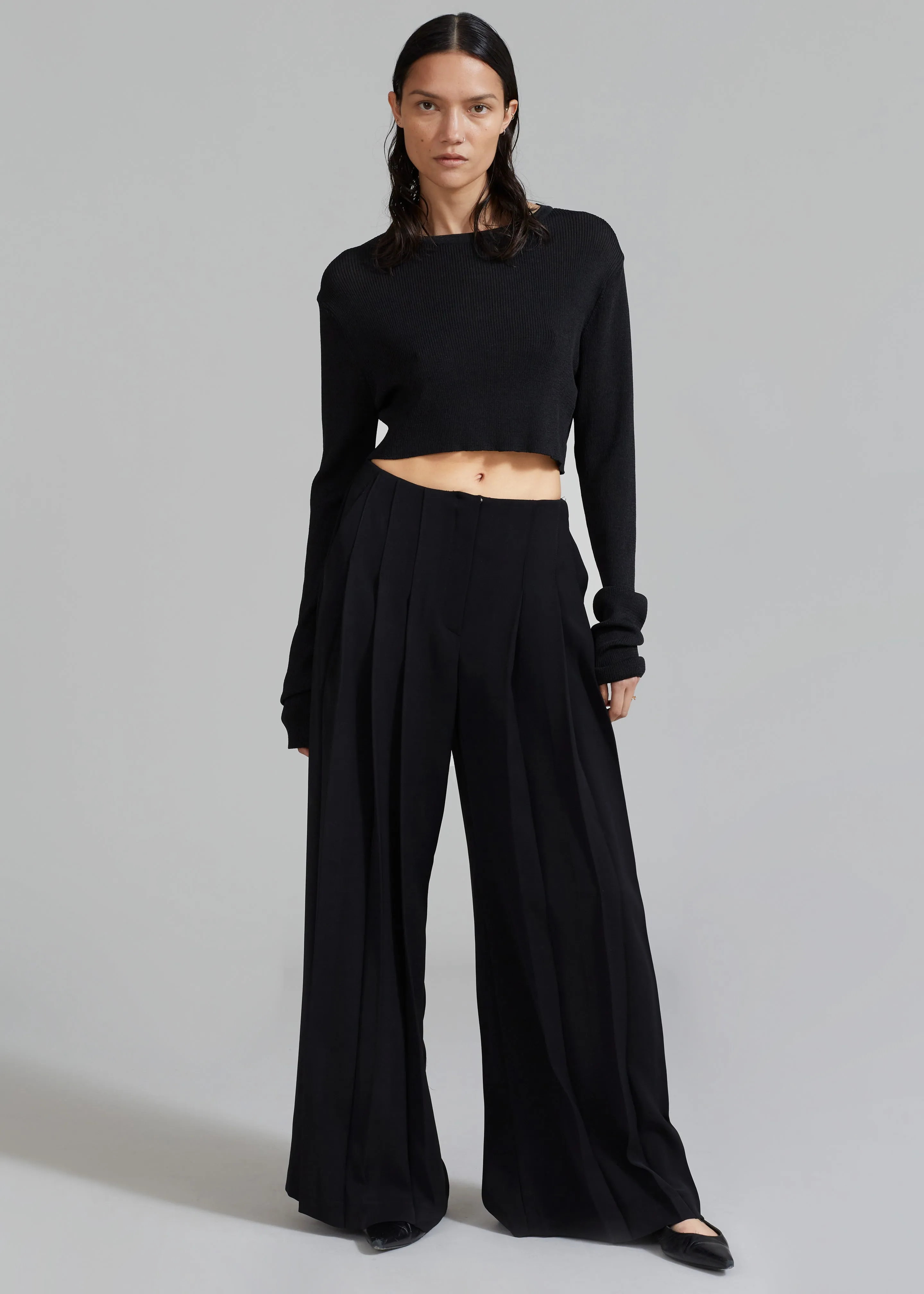 Black Dillon Pleated Pants