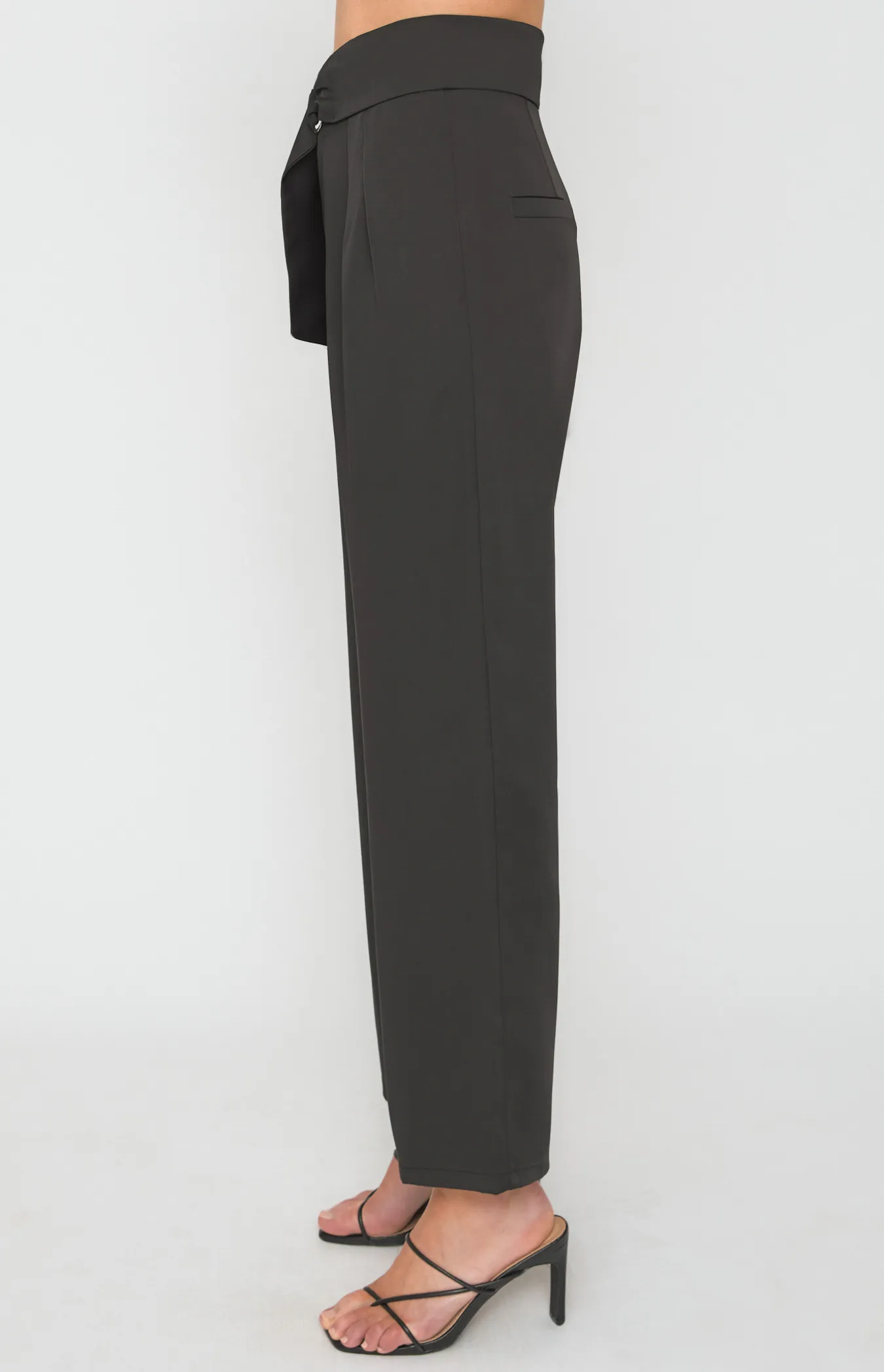 Double Pleated Pants with Circle Ring Belt (SPA419A)