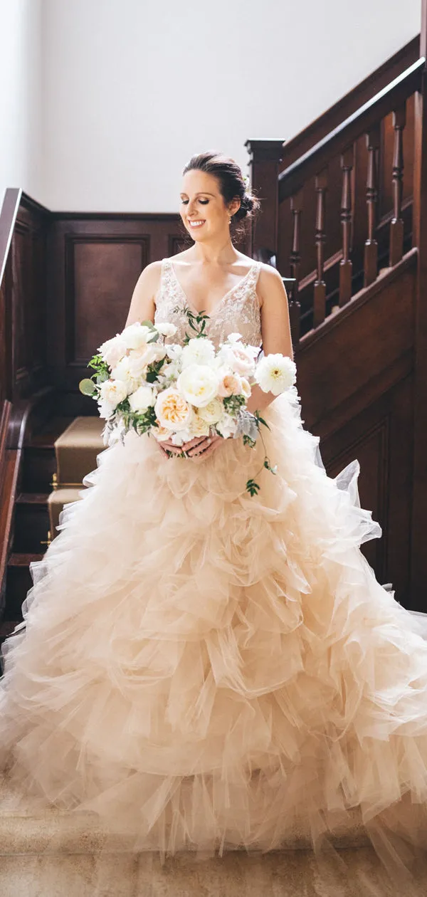 Lace V-neck Ruffles Tulle Ball Gown Wedding Dress