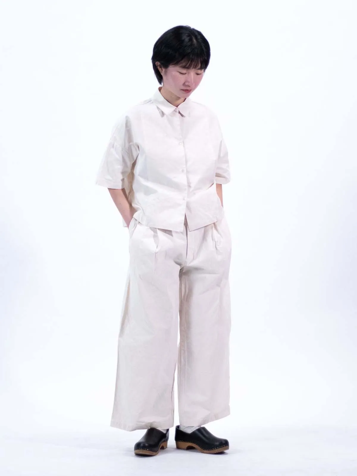 Natural Pleated Pants