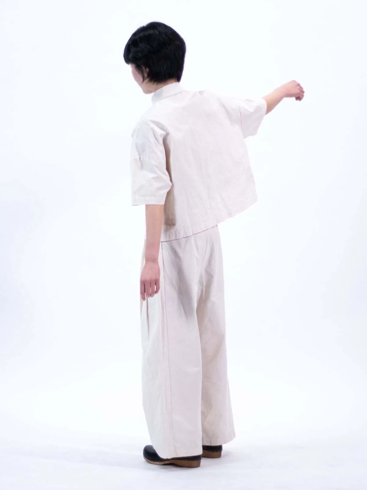 Natural Pleated Pants