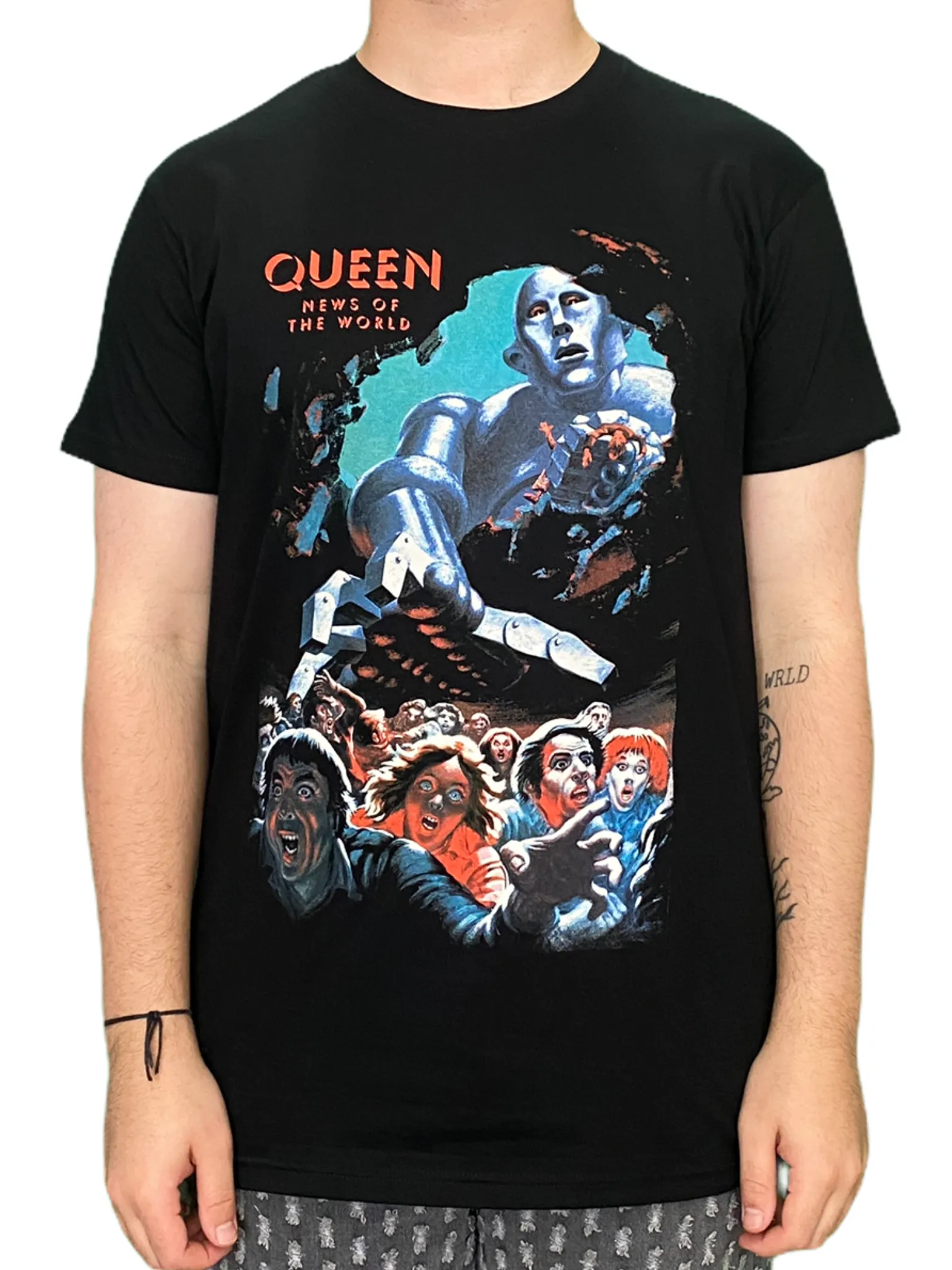 New Vintage Queen NOTW Official Unisex T-Shirt in Various Sizes