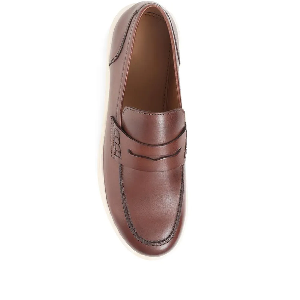 Sal 323 683 Leather Slip-On Loafers