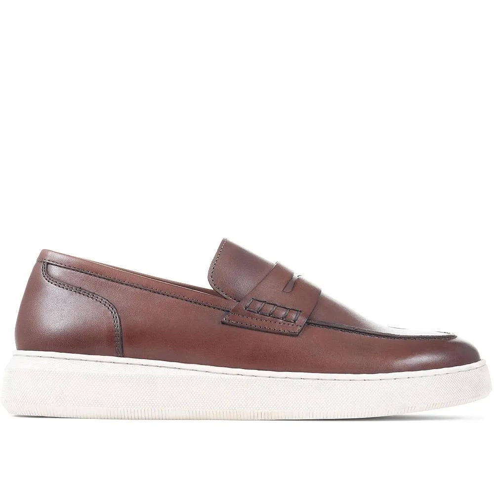 Sal 323 683 Leather Slip-On Loafers