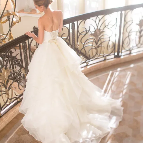 Vintage Sweetheart Strapless Chiffon Wedding Gown